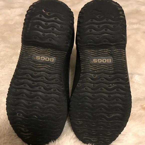 W’s Bogs Classic Mid Flower Print - Picture 3 of 7